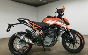 KTM 125 DUKE JPA40