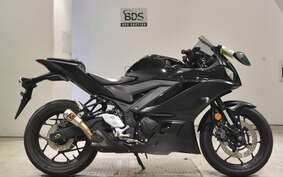 YAMAHA YZF-R3 2021 RH13J