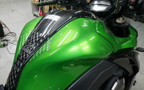 KAWASAKI Z1000 Gen.5 2015 ZRT00F