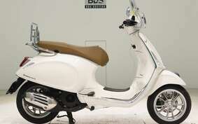 VESPA PRIMAVERA125