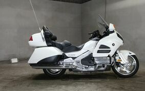 HONDA GL 1800 GOLD WING 2012 SC68