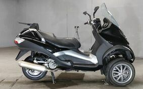 PIAGGIO MP3 250 RL M472