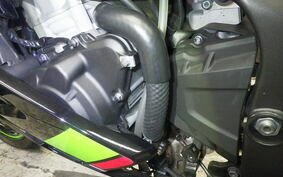 KAWASAKI ZX-25R ZX250E