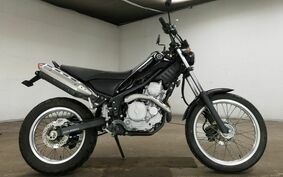 YAMAHA TRICKER DG16J