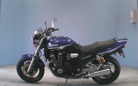 YAMAHA XJR1300 2002 RP03J