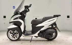 YAMAHA TRICITY 125 SE82J