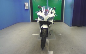 YAMAHA YZF-R125 RE06