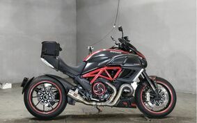 DUCATI DIAVEL Carbon 2011 G100AB