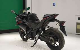 YAMAHA YZF-R25 RG10J