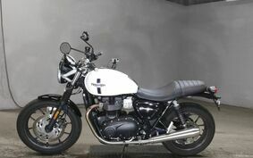 TRIUMPH STREET TWIN 2018 AD74GD