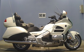 HONDA GL 1800 GOLD WING AIRBAG NAVI 2013 SC68