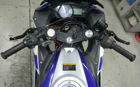 YAMAHA YZF-R25 RG10J