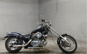 YAMAHA VIRAGO 250 3DM