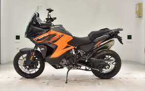 KTM 1290 SUPER ADVENTURE S 2023 V7940