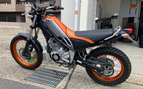 YAMAHA TRICKER DG10J