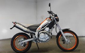 YAMAHA TRICKER DG16J