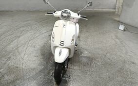 VESPA PRIMAVERA 50 不明