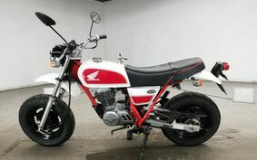 HONDA APE 100 HC07