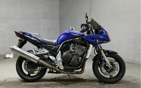 YAMAHA FZ FAZER FEATHER 2003 RN06