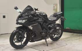 KAWASAKI ZX-25R ZX250E