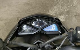 YAMAHA S-MAX 不明