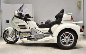 HONDA GL 1800 GOLD WING  TRIKE 2003 SC47