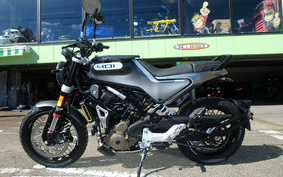 HUSQVARNA SVARTPILEN401 JUJ4