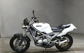 YAMAHA R1-Z 3XC