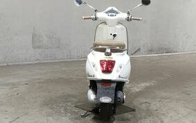 VESPA PRIMAVERA 125 M811