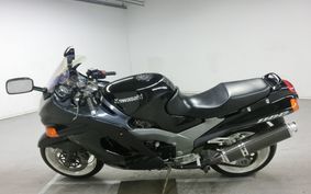 KAWASAKI ZZ1100 NINJA 1998 ZXT10D