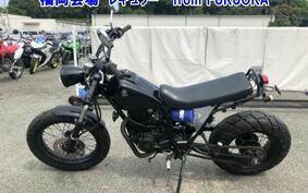 YAMAHA TW225 DG09J