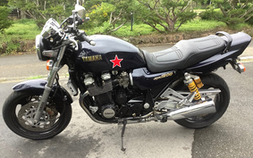 YAMAHA XJR1200 1996 4KG