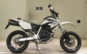 HONDA XR400 MOTARD 2005 ND08