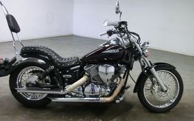 YAMAHA DRAGSTAR 250 VG02J