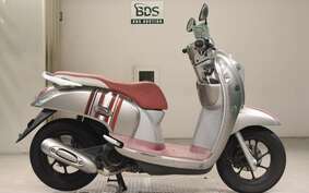 HONDA SCOOPY 110 I