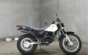 YAMAHA TW225 DG09J