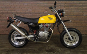 HONDA APE 100 HC07