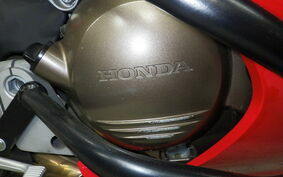 HONDA VFR800F 2014 RC79