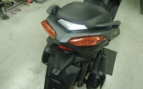 YAMAHA X-MAX 250 A SG42J