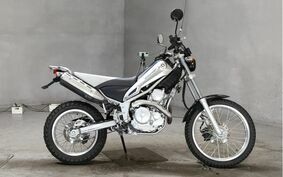 YAMAHA TRICKER DG16J