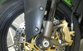 KAWASAKI ZX 10 NINJA R 2004 ZXT00C