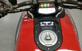 DUCATI DIAVEL 2011 G100A