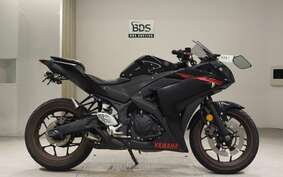 YAMAHA YZF-R25 RG10J