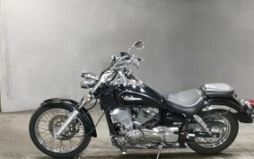 YAMAHA DRAGSTAR 250 VG02J