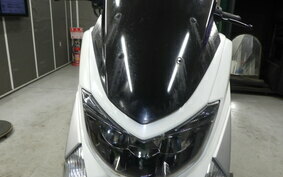 YAMAHA N-MAX SE86J