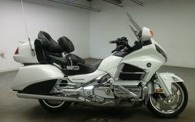 HONDA GL 1800 GOLD WING 2012 SC68