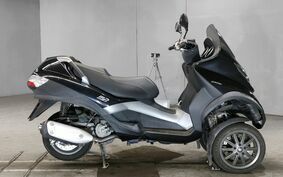 PIAGGIO MP3 250 RL M472