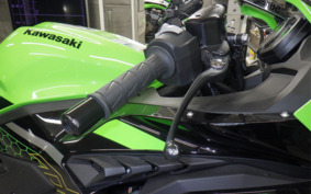 KAWASAKI ZX-25R ZX250E