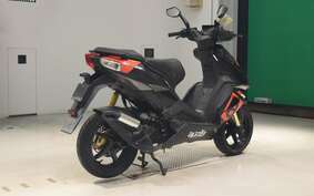 APRILIA SR50R