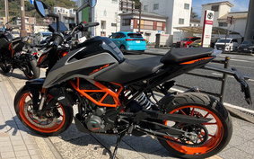 KTM 390 DUKE 2023 JPJ40